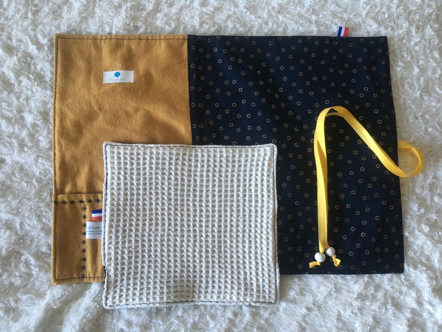 Set de table nomade "petits pois curry" et sa serviette