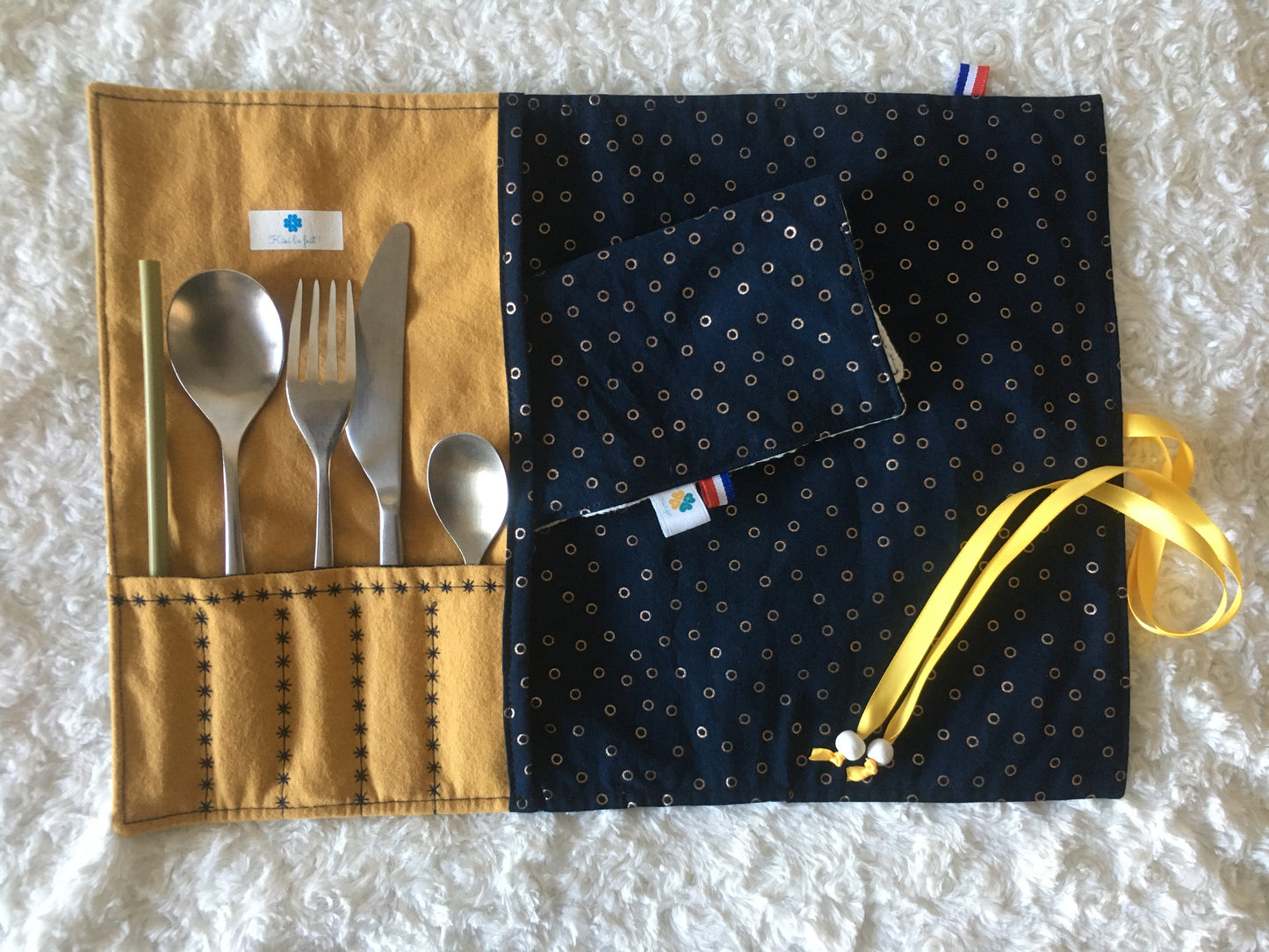Set de table nomade "petits pois curry" et sa serviette